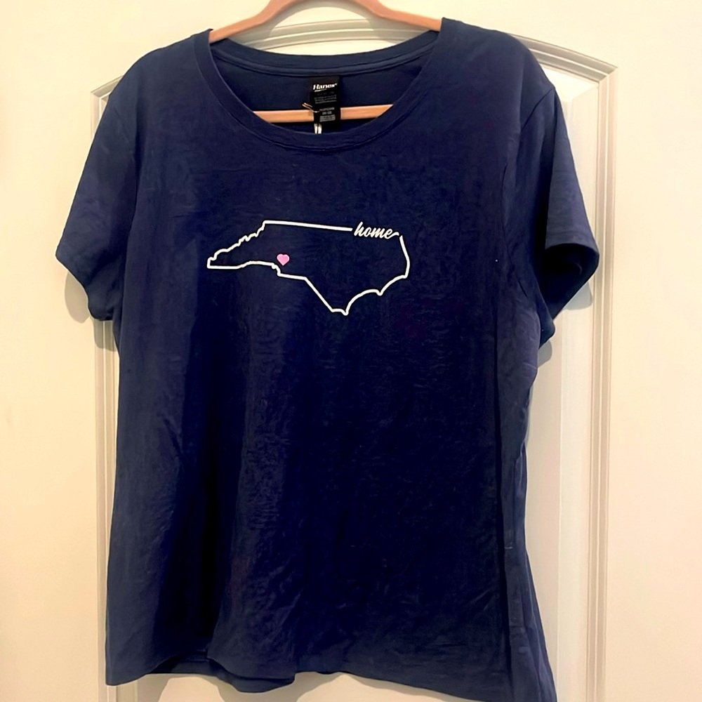 Never Worn- Womens Cut XL North Carolina home t shirt- navy and cute!